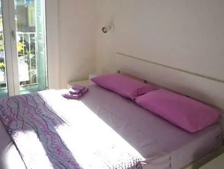 Kimberly House Apartment